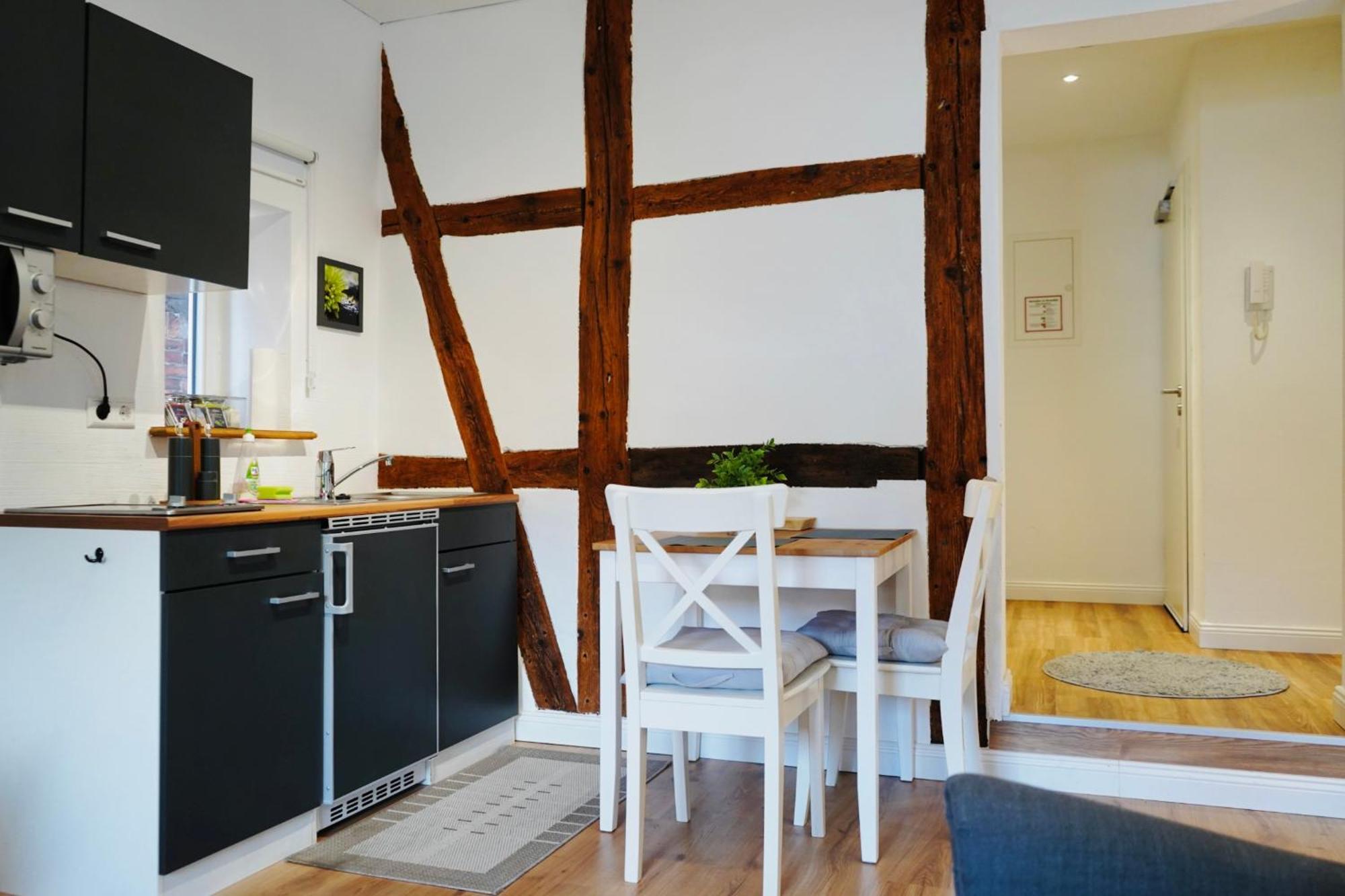 וולפסבורג Altstadt Apartment II - Terrasse- Waschmaschine- Parkplatz מראה חיצוני תמונה